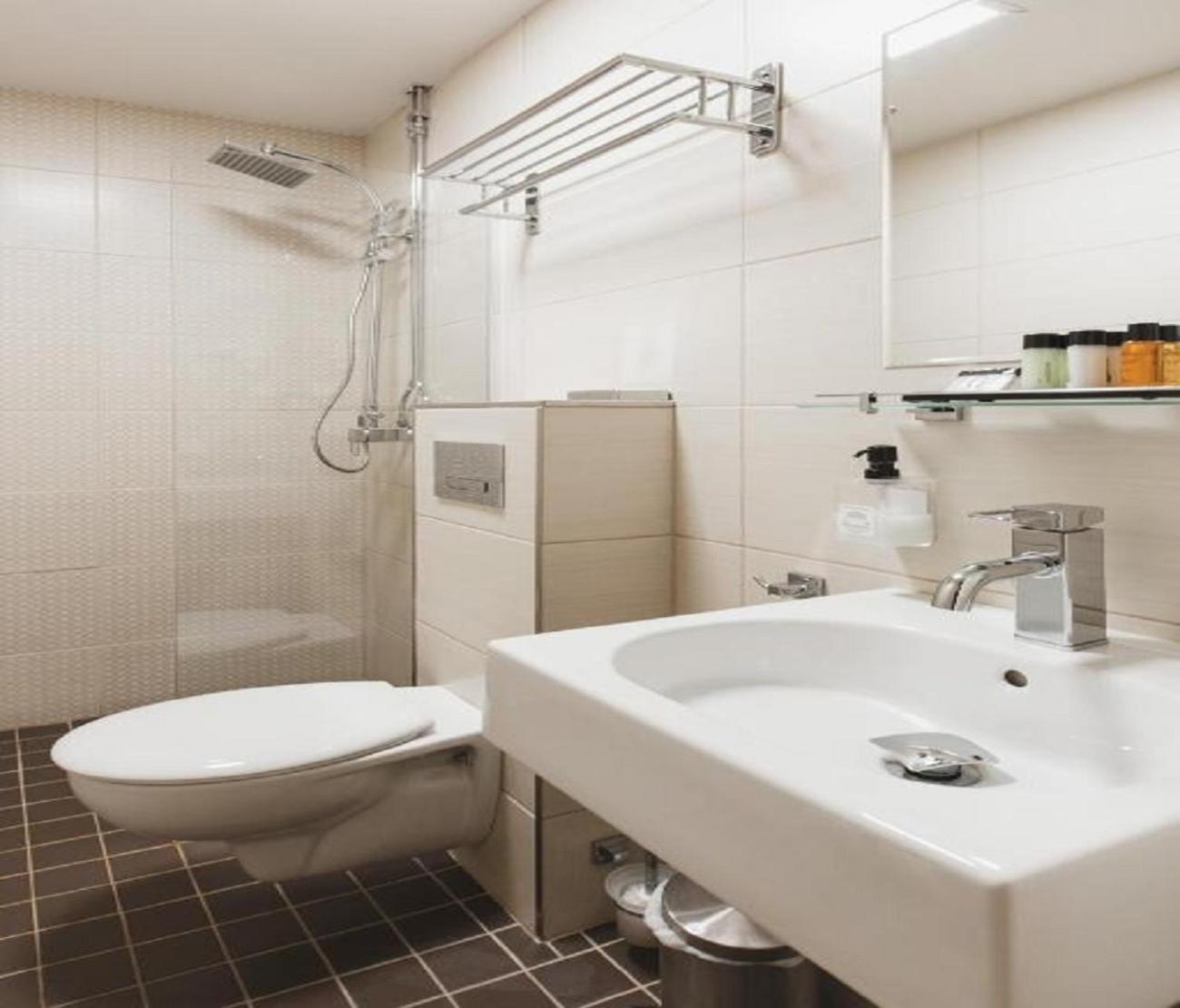 Hotel Plaza Grand Near Igi Airport New Delhi Luaran gambar